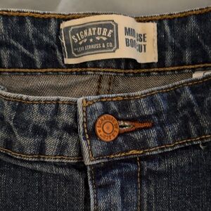 Levi's Signature Mid-Rise Bootcut Jeans - Dark Blue